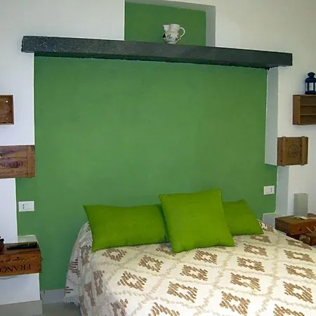 Casammare Paola